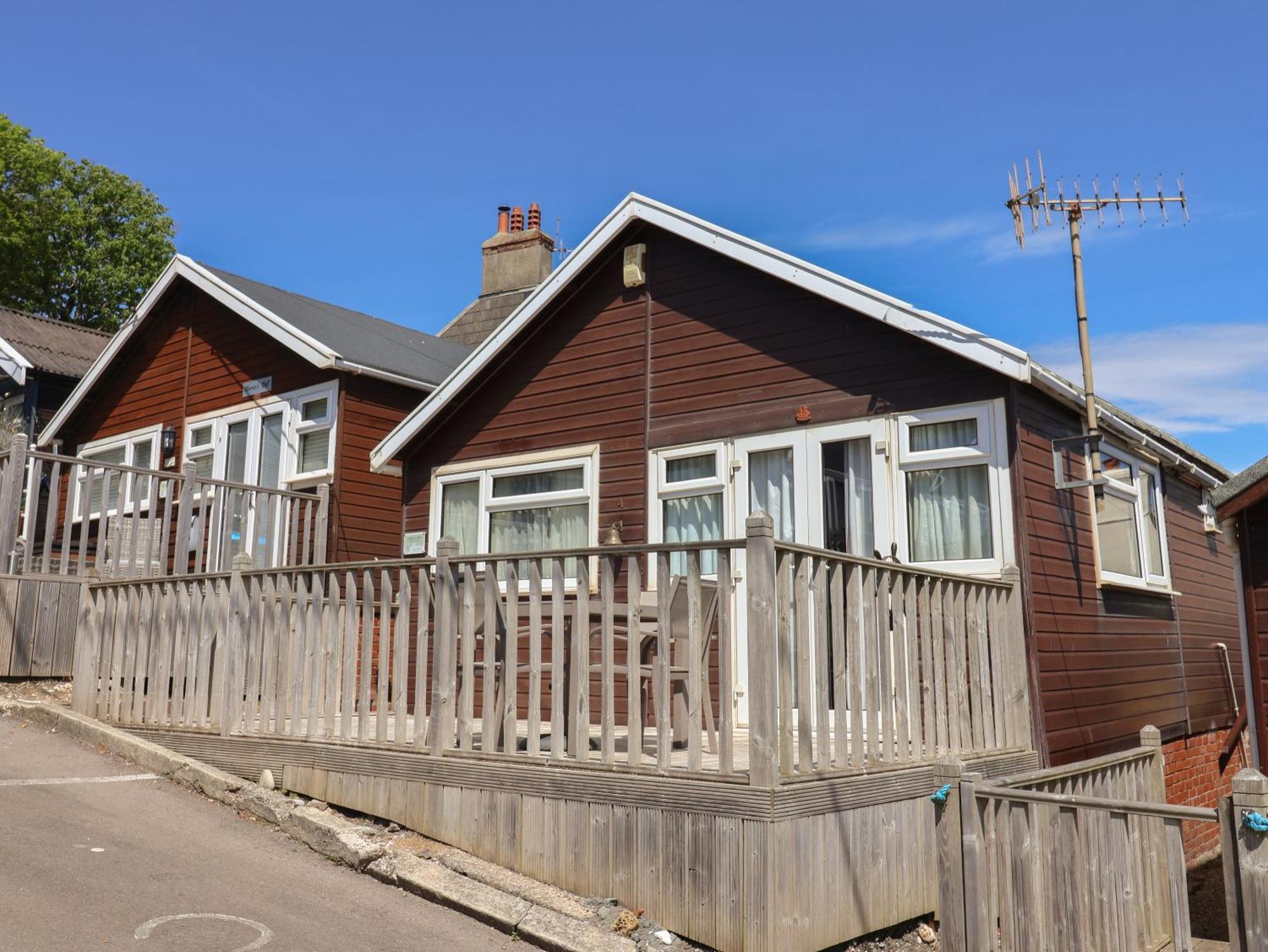 Granny'S Teeth Villa Lyme Regis Exterior photo